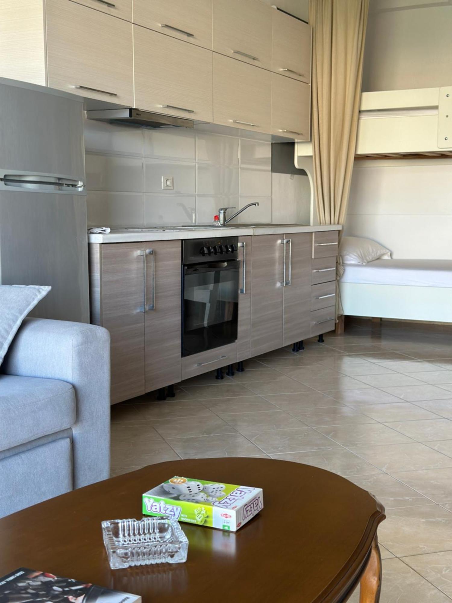 סרנדה Sail Ocean View Apartments מראה חיצוני תמונה