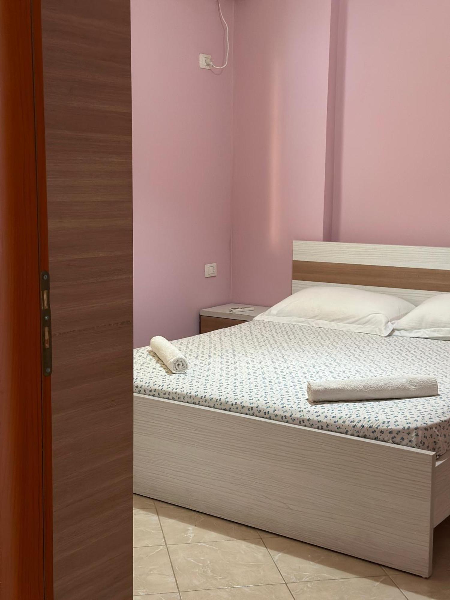 סרנדה Sail Ocean View Apartments מראה חיצוני תמונה